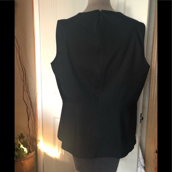 Plus size Top - Picture 7 of 8